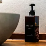 Lyc Designer Studio, Prenzlauer Berg, Up To 4 Ppl *