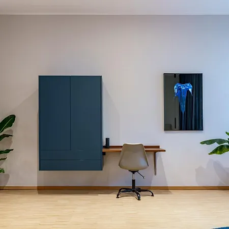 Lyc Designer Studio, Prenzlauer Berg, Up To 4 Ppl