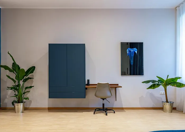 Lyc Designer Studio, Prenzlauer Berg, Up To 4 Ppl